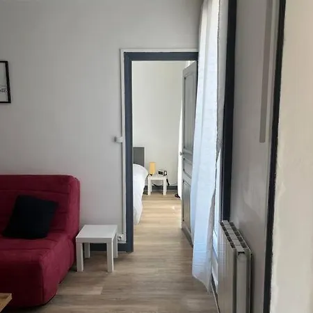 Joli A 10 Minutes De Paris En Metro - Parking Offert Apartamento *